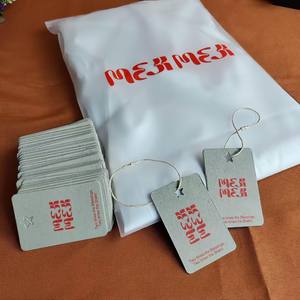 Etiquetas colgantes de papel con textura de madera para ropa - Etiquetas personalizadas con agujero en forma de estrella y cordón para prendas y accesorios - Product Image 6