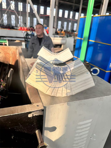 เครื่องจักรสำหรับท่อระบายน้ำฝนอะลูมิเนียมเหล็กงอ - Product Image 4