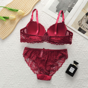 Abbraccio di alta qualità all'ingrosso Lingerie Sexy da donna in pizzo biancheria intima fascia toracica 2 pezzi di Lingerie Set di pizzo - Product Image 5