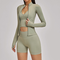 Ensemble de yoga sans couture pour femme : Soutien-gorge de sport à dos croisé, veste à manches longues, short cycliste taille haute, tenue de sport extensible pour la gym et le fitness