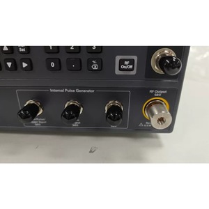 Générateur de signaux Keysight E8267D 100 KHz à 44 GHz, instrument de mesure électronique - Product Image 4