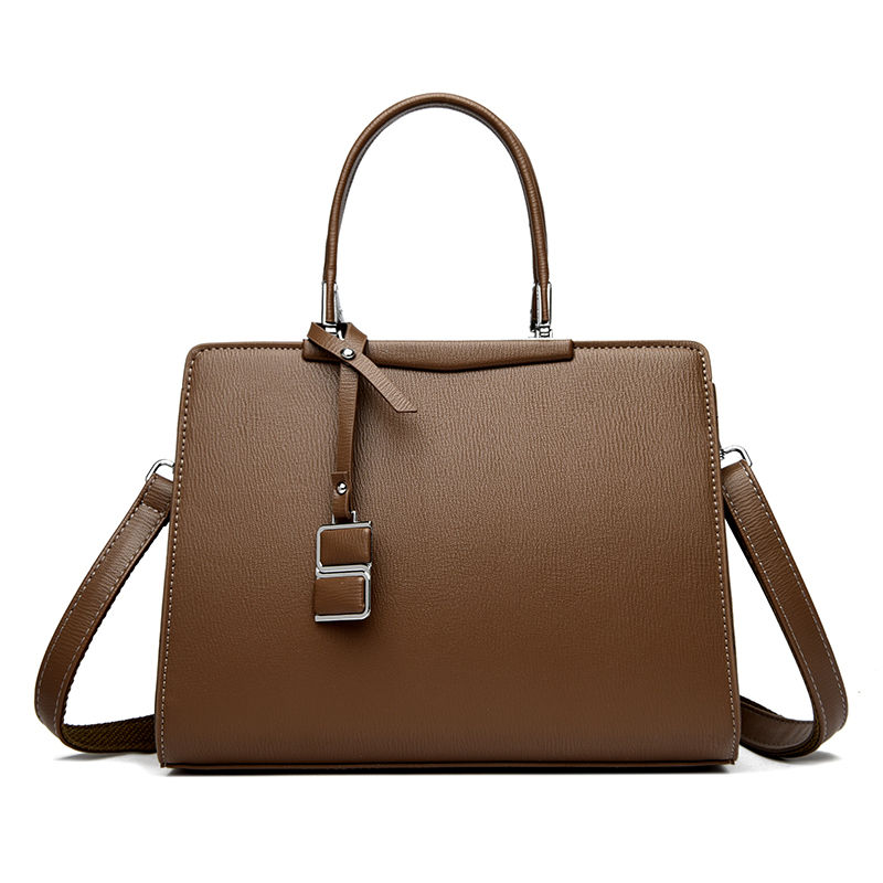 สีน้ำตาล