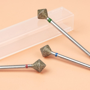 Foret à ongles en forme de losange de grande taille pour machine à manucure électrique, ponçage des cuticules, forets à ongles professionnels pour salon - Product Image 4