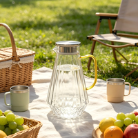 Carafe à eau moderne de grande capacité en verre borosilicate taillé diamant NOBLE HAPPY, poignée dorée, couvercle en acier inoxydable, compatible lave-vaisselle