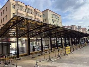 Cochera/Garaje/Techo para Estacionamiento de Automóviles con Estructura de Aluminio y Techo de Policarbonato Tratado Térmicamente de Alta Calidad - Product Image 2