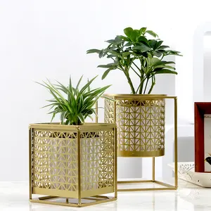Macetas y jardineras decorativas de Metal creativas para jardín y balcón, uso en interiores y exteriores verde, soporte de metal dorado