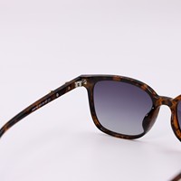 Lunettes de soleil polarisées OEM, monture carrée intégrale effet écaille de tortue, dégradé UV400, logo personnalisé, design chaîne, vente en gros, durables et confortables