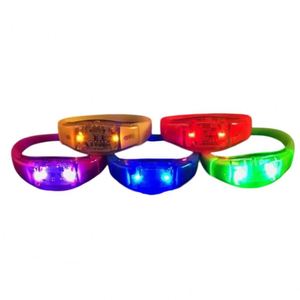 Suministros para Fiesta de Año Nuevo, Pulsera LED Personalizada con 6 Colores Cambiantes, Activada por Sonido - Product Image 6