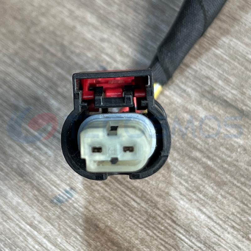 Car Connector For Tesla For Two - pins plug CT2-0275M-6