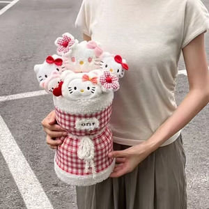 Bouquet di peluche Hello Kitty imbottito in cotone PP, grazioso design a cuore, regalo floreale per compleanno, laurea, fidanzate - Product Image 3