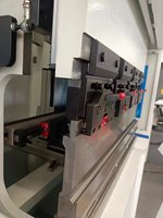 Machine de pliage semi-automatique CNC MAPA, entièrement électrique, pour tôles d'aluminium, haute productivité, table de travail 600x600mm, moteur 9kW