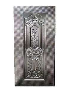 Porta in Lamiera di Acciaio Zincato dal Design Elegante - Product Image 2