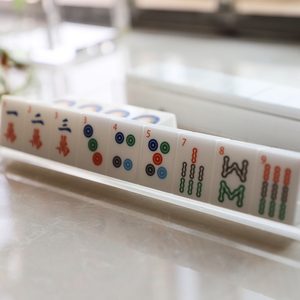 Tuiles de <span class=keywords><strong>Mahjong</strong></span> personnalisées en acrylique de style chinois, singapourien et malaisien, <span class=keywords><strong>Mahjong</strong></span> américain avec poussoir, en vente - Product Image 2