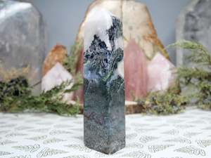 Venta al por mayor de Torre Cuadrada de Ágata Musgosa Natural, Piedra de Cristal Pulido con Punta para Sanación Reiki, Decoración del Hogar, Adorno de Oficina, Regalo - Product Image 1