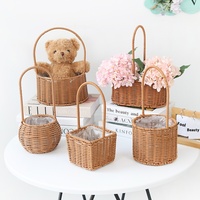 Panier de rangement en osier en stock, panier à pain, panier à fleurs, décoration pour mariage et restaurant