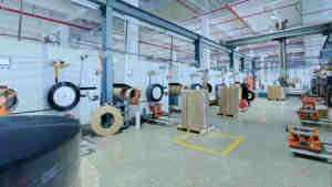 Hiệu quả cao hoàn toàn tự động 350kg đóng đai băng tua máy cho nhựa quanh co - Product Image 3