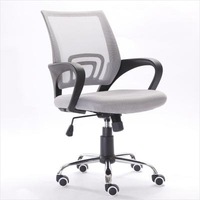 Chaise de bureau en maille moderne gratuite pour ordinateur à dossier moyen Chaise de bureau pivotante en maille blanche Chaise de bureau blanche pour adultes