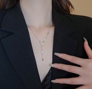 Collana a catena in acciaio inossidabile a <span class=keywords><strong>tre</strong></span> farfalle placcato oro 18k nuova moda gioielli - Product Image 3