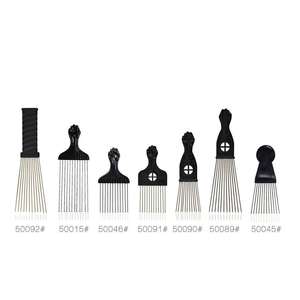Peigne <span class=keywords><strong>Afro</strong></span> en plastique à gros prix, dents en métal, style personnalisé, outils de poche, pour barbier, Salon de coiffure, grand peigne, vente en gros, - Product Image 1