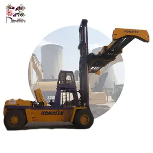 Máy Nâng Cảng Và Container Komatsu 40 Tấn, Vật Liệu Komatsu FD400 Mới 95% Bàn Giao Tại Cảng Thượng Hải