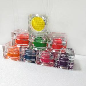 Venta caliente maquillaje de lujo <span class=keywords><strong>pintura</strong></span> <span class=keywords><strong>facial</strong></span> <span class=keywords><strong>profesional</strong></span> cara <span class=keywords><strong>pintura</strong></span> corporal líquido brillo delineador de ojos <span class=keywords><strong>pintura</strong></span> <span class=keywords><strong>facial</strong></span> activada por agua - Product Image 3