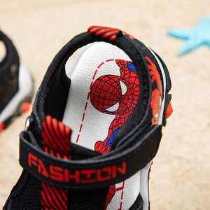 <span class=keywords><strong>Sandales</strong></span> pour enfants 2025 été nouvelles <span class=keywords><strong>sandales</strong></span> pour jeunes garçons dessin animé Spider-Man Baotou chaussures de plage crochet et boucle - Product Image 3