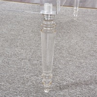 Moderner Zeitgenössischer Quadratischer Luxuriöser Klassischer Acryl-Esstisch mit Transparenten Acryl-Rahmenbeinen für Hotel-Speisesäle