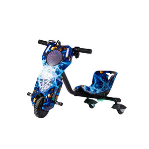 Tricycle électrique pour enfants avec dérive à 360 degrés et lumières LED, design flamme bleue - Product Image 1
