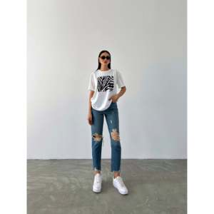 เสื้อยืดพิมพ์ลายพื้นฐานสำหรับผู้หญิง แขนสั้น ผ้าเจอร์ซีย์ ระบายอากาศได้ดี น้ำหนัก 220 กรัม สีขาว ลายม้าลาย - Product Image 2