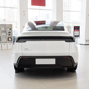 Tesla Model Y 615KM SUV Elettrico a Cinque Porte e Cinque Posti, Auto Elettrica Veloce Tesla Model Y in Vendita - Product Image 5
