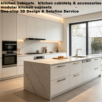 Ensemble de meubles de cuisine minimalistes sans poignées avec rétroéclairage LED et îlot cascade intégré