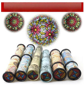 Bambini <span class=keywords><strong>adulti</strong></span> 3D lente a specchio <span class=keywords><strong>caleidoscopio</strong></span> magico <span class=keywords><strong>per</strong></span> feste bomboniere lungo classico elastico <span class=keywords><strong>caleidoscopio</strong></span> educativo - Product Image 2