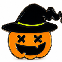 Logo personnalisé moderne Citrouille de Halloween Sorcier en alliage de zinc émaillé dur moulé sous pression plaqué métal pour