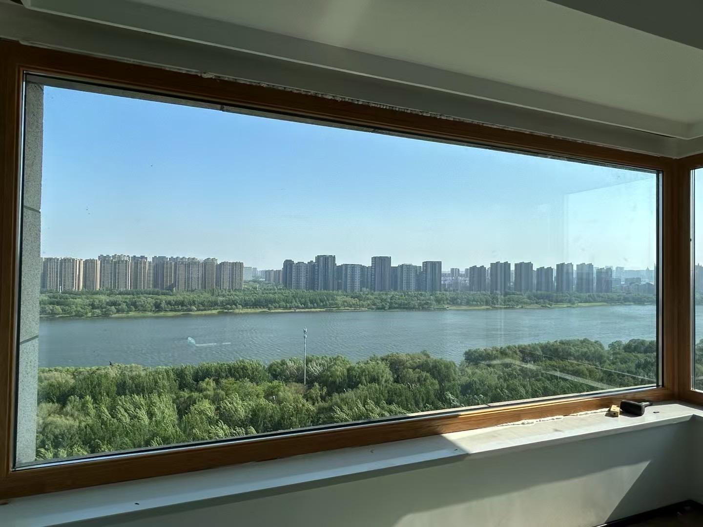 สีที่กำหนดเอง