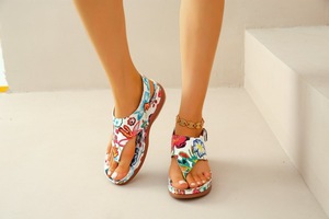 Sandales compensées imprimées à motif floral avec boucle réglable et semelle souple et confortable – Idéales pour l'été et les loisirs - Product Image 6
