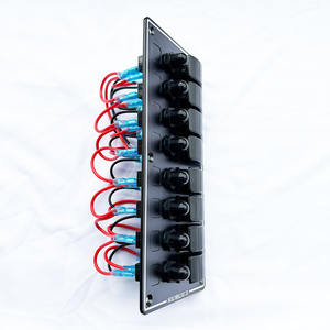 แผงสวิตช์แบบโยก 8 ช่อง พร้อมระบบป้องกันกระแสเกินสำหรับรถบ้านและรถแคมป์เปอร์ - Product Image 3