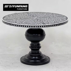 Table à manger ronde vintage peinte à la main avec incrustation de coquillages en bois massif de style cour de <span class=keywords><strong>Paris</strong></span> ancienne - Product Image 1