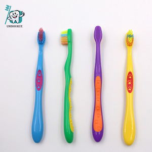 Brosse à dents manuelle pour enfants, poils doux personnalisés, colorée, JSM160 - Product Image 1