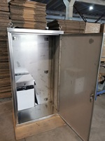 Boîte de jonction étanche IP66 600 x 400 200 mm avec serrure métallique robuste en acier inoxydable 316