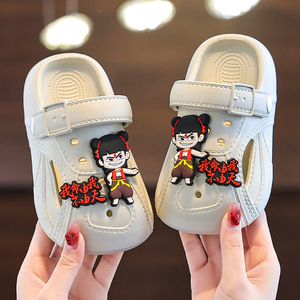 Claquettes d'été Nezha EVA pour enfants, à bout fermé, motif dessin animé, semelle souple antidérapante, style <span class=keywords><strong>Crocs</strong></span>, pour extérieur et plage, unisexe, bébé et parent-enfant - Product Image 2