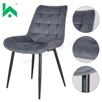 Chaise de salle à manger capitonnée en velours gris |   Chaise rembourrée moderne avec pieds en métal noir pour usage domestique et commercial
