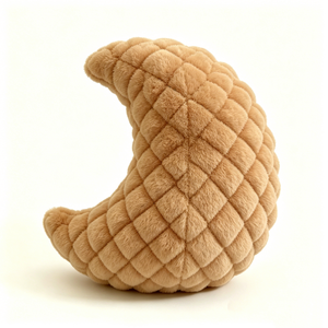 Conception personnalisée d'arachide en forme de croissant, texture en peluche douce et veloutée à carreaux, visage d'arachide de dessin animé à bouche ouverte et étonnée - Product Image 3