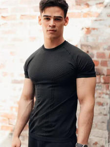 T-shirt de compression pour homme avec logo personnalisé - T-shirt de sport respirant à séchage rapide pour la course à pied et la musculation - Product Image 3