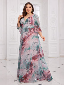 Robe de soirée élégante à col en V en mousseline de soie plissée à manches cloche, motif floral coupé au hasard, teinture par immersion, imprimé numérique de flou végétal - Product Image 3