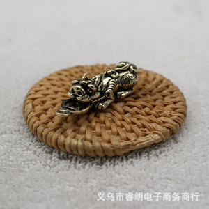 Brass Pixiu Lucky Charm <b>Car</b> Keychain Classical Style Portable <b>Ornament</b> - Product Image 4