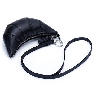 Sacs à croissants AndoBag pour femmes, sac à main en cuir de vache véritable, sac à bandoulière mini tendance, sac à téléphone portable à porter autour du cou, 2007 - Product Image 3