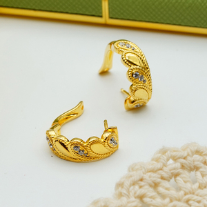 Pendientes Elegantes en Forma de Abanico de Oro Sólido de 9K/14K/18K de 0.174ct, Diseño Plegado Sofisticado para Joyería de Lujo Diaria - Product Image 2