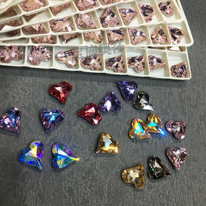 3D K9 corazón diamante amor <span class=keywords><strong>uñas</strong></span> arte joyería pegatinas 12mm cristal armadura en forma de decoraciones 3D <span class=keywords><strong>uñas</strong></span> diamantes de imitación encanto vidrio Material - Product Image 1