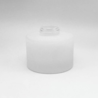HONGYU 200ml bouteille de diffuseur d'arôme en verre rond avec bâtonnets de roseau joint de bouchon à vis noir pour vaporisateurs d'ambiance bouteilles en verre en gros