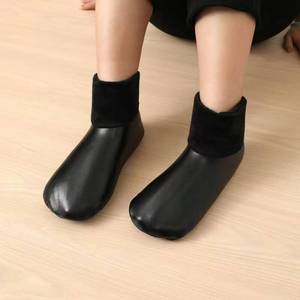 Calcetines de Diseño Halal para Hombre, de Alta Calidad, Islámicos, de Cuero PU Suave, Casuales, Elásticos, para Invierno - Product Image 4